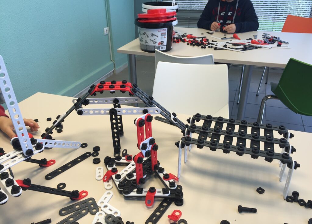 Engineering workshops for children (2)